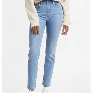 Levi’s 721 High Rise Skinny Light Wash Women's size 28